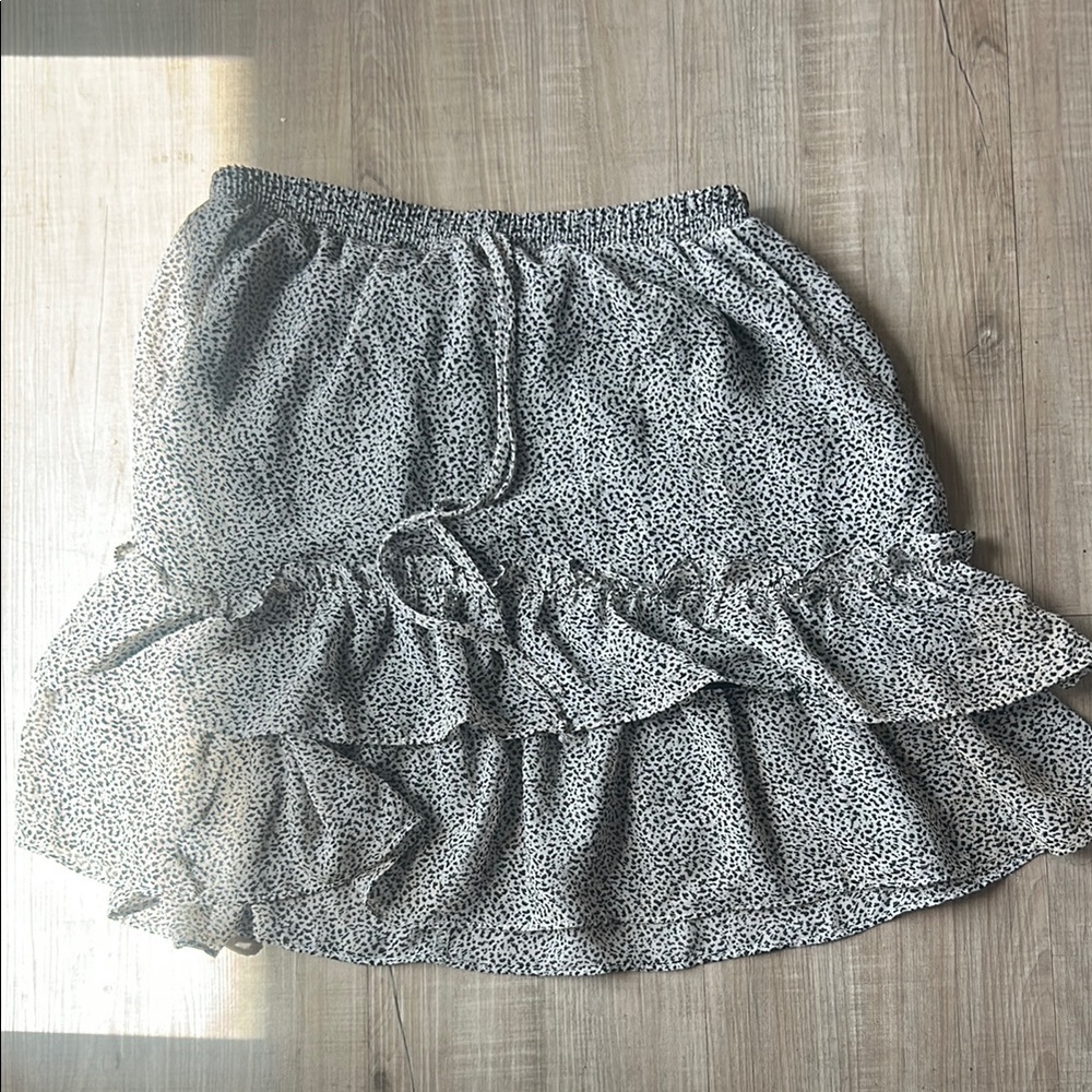 Elegant Black and White Ruffle Skirt